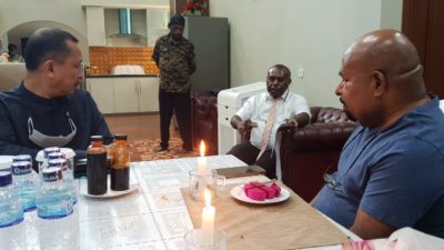 Le président de la Commission nationale des droits de l’homme rencontre le gouverneur de Papouasie