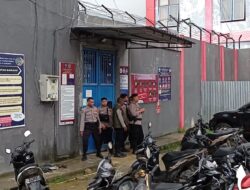 Le chef du LP de Sorong déclare que 53 prisonniers se sont échappés après un service religieux