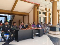 Les civils et les églises d’Intan Jaya rejettent fermement l’exploitation minière du bloc Wabu lors d’une réunion avec le régent